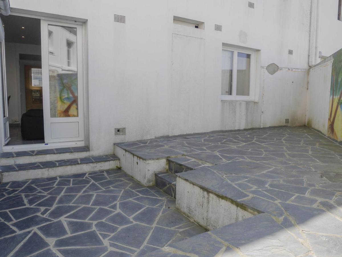 Appartement Renove En Plein Centre De Palais Avec Cour Ensoleillee, Proche Du Port, Animaux Acceptes - Fr-1-418-222 Extérieur photo